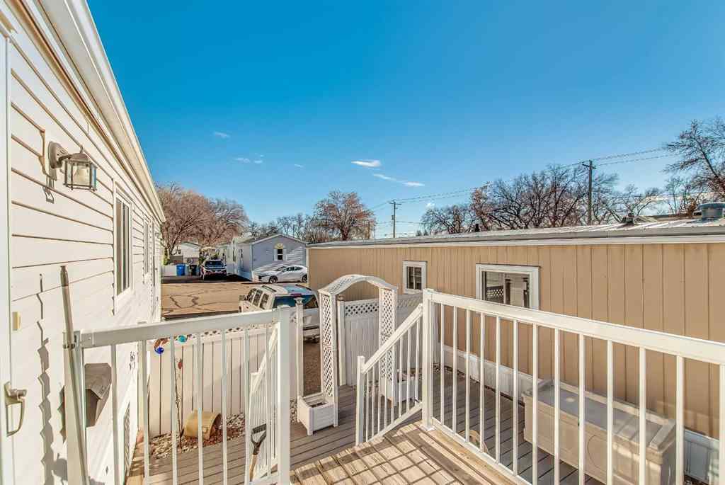 MLS® A2268561 - Unit #3 448 Division Avenue N in Riverside Medicine Hat, Residential