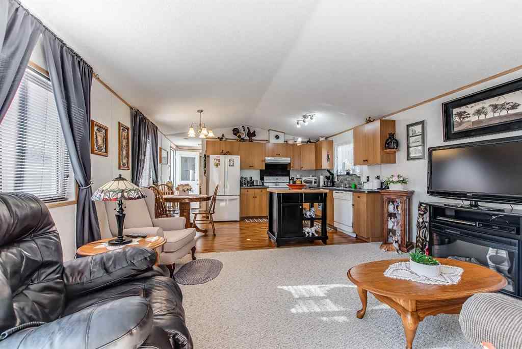 MLS® A2268561 - Unit #3 448 Division Avenue N in Riverside Medicine Hat, Residential