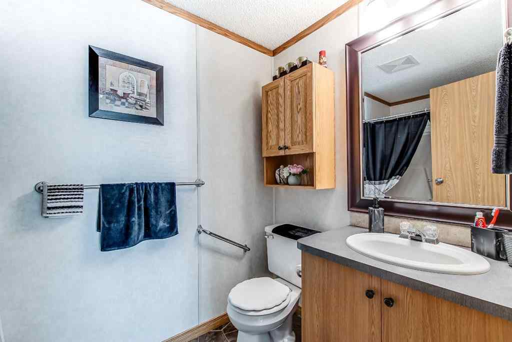 MLS® A2268561 - Unit #3 448 Division Avenue N in Riverside Medicine Hat, Residential