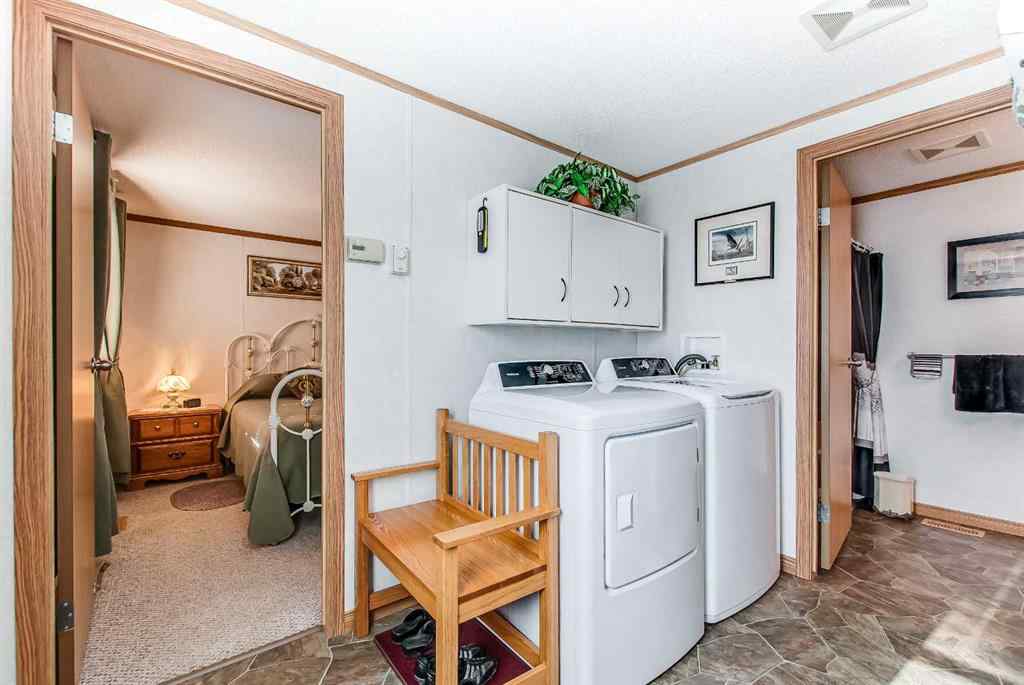 MLS® A2268561 - Unit #3 448 Division Avenue N in Riverside Medicine Hat, Residential