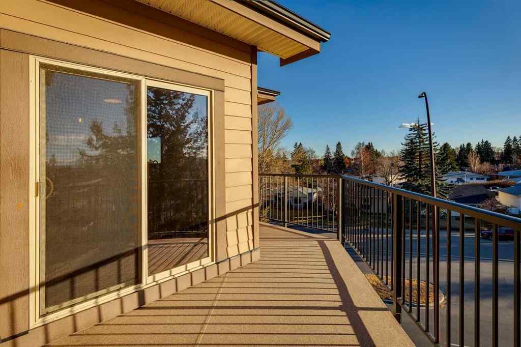 MLS® A2268563 - Unit #403 3810 43 Street SW in Glenbrook Calgary, Residential