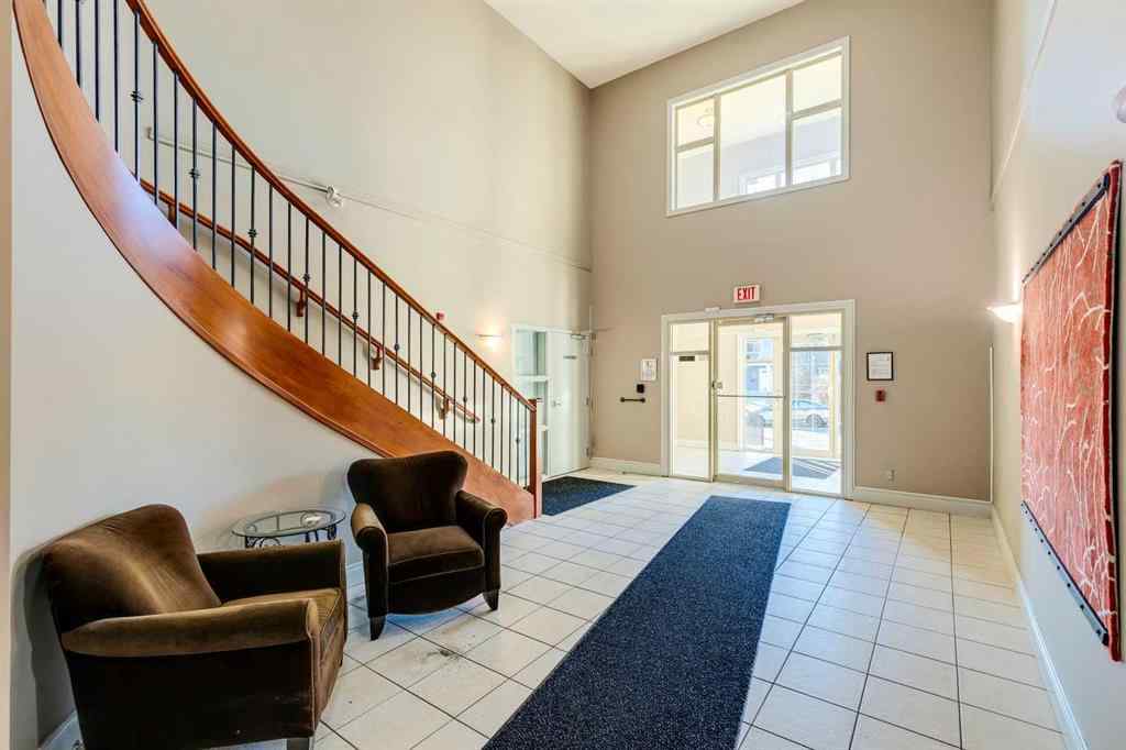 MLS® A2268563 - Unit #403 3810 43 Street SW in Glenbrook Calgary, Residential