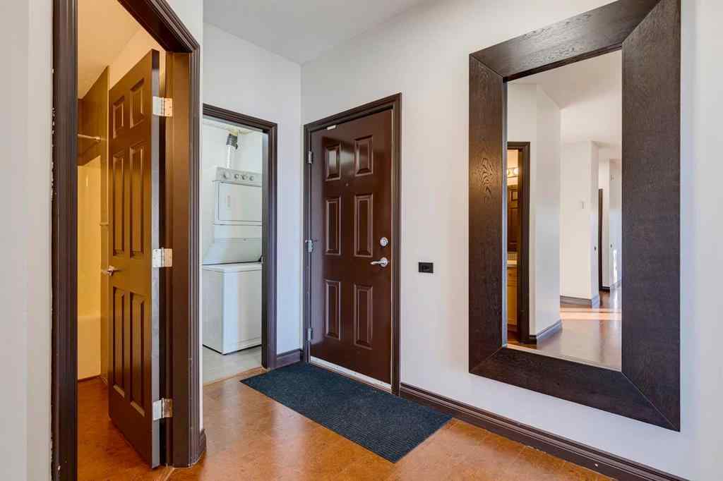 MLS® A2268563 - Unit #403 3810 43 Street SW in Glenbrook Calgary, Residential