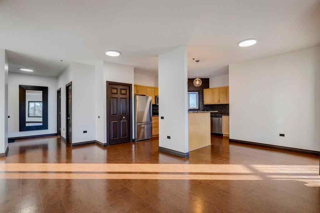 MLS® A2268563 - Unit #403 3810 43 Street SW in Glenbrook Calgary, Residential