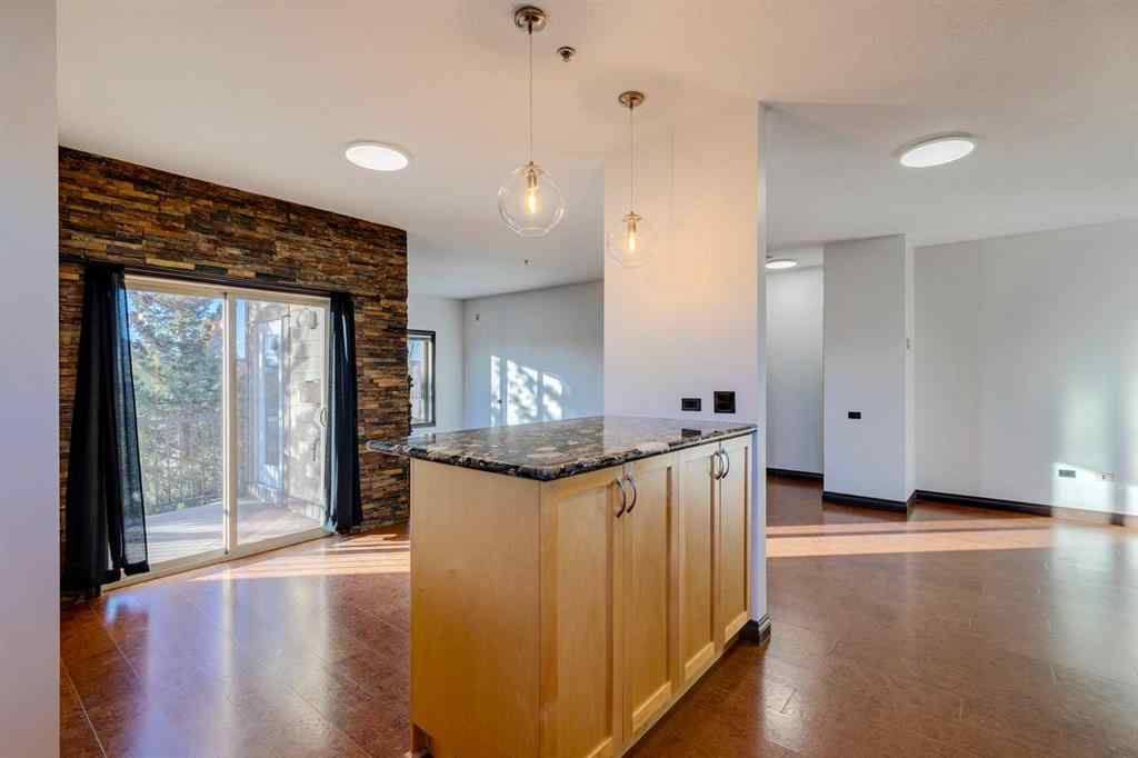 MLS® A2268563 - Unit #403 3810 43 Street SW in Glenbrook Calgary, Residential