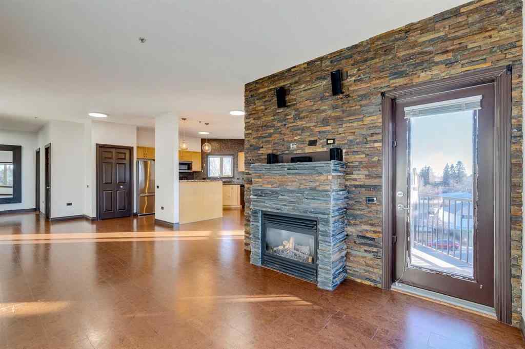 MLS® A2268563 - Unit #403 3810 43 Street SW in Glenbrook Calgary, Residential
