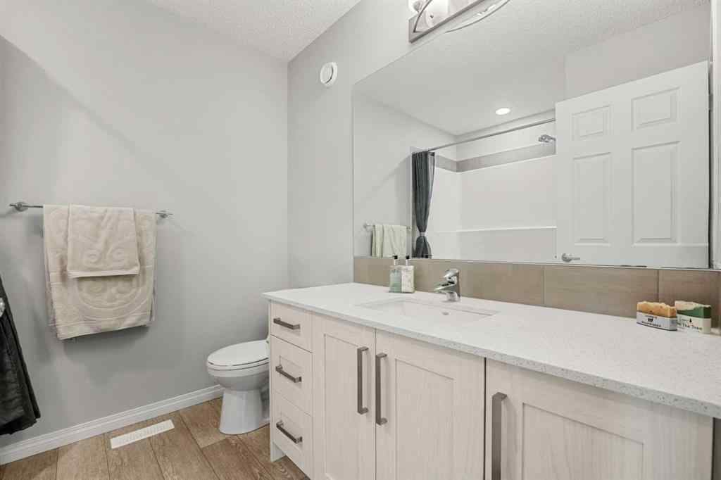 MLS&reg; # A2268568 - 1020 Chinook Gate Heath SW in Chinook Gate Airdrie, Residential Open Houses