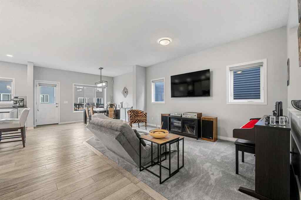 MLS&reg; # A2268568 - 1020 Chinook Gate Heath SW in Chinook Gate Airdrie, Residential Open Houses