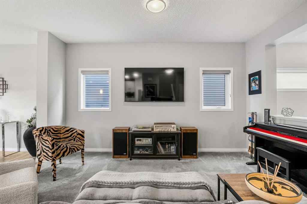 MLS&reg; # A2268568 - 1020 Chinook Gate Heath SW in Chinook Gate Airdrie, Residential Open Houses