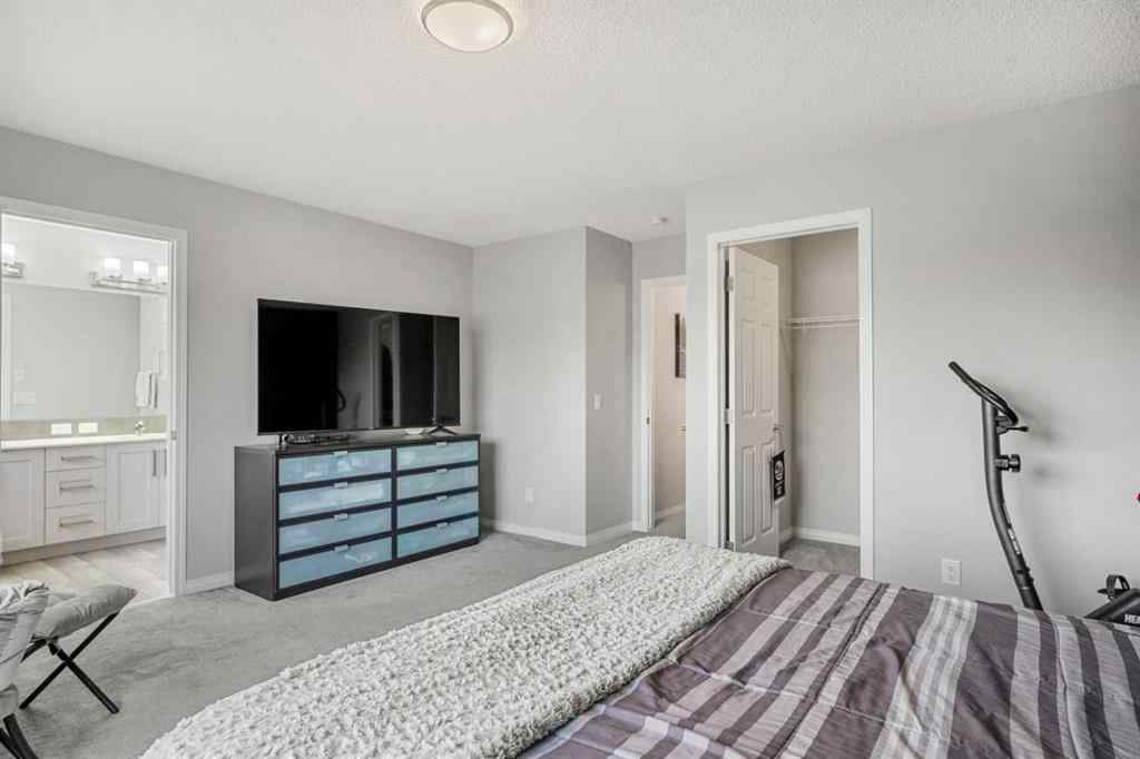 MLS&reg; # A2268568 - 1020 Chinook Gate Heath SW in Chinook Gate Airdrie, Residential Open Houses