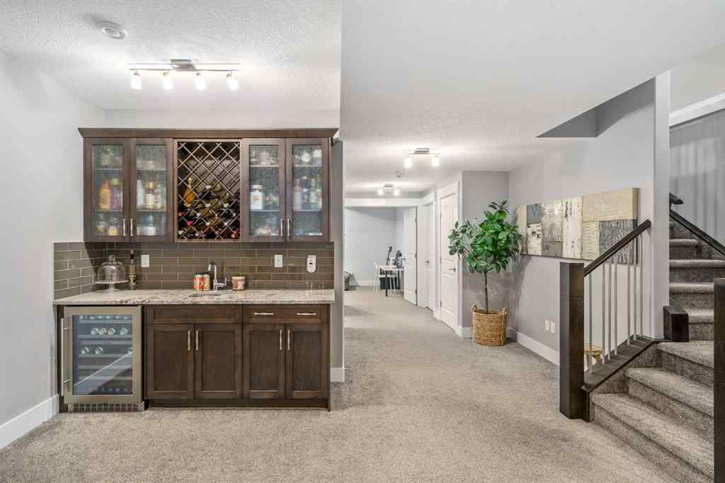 MLS® A2268569 - 4528 17 Avenue NW in Montgomery Calgary, Residential