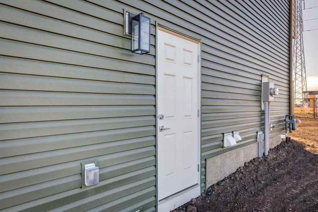 MLS&reg; # A2268574 - 315 Dawson Dock Way  in Dawson\'s Landing Chestermere, Residential Open Houses