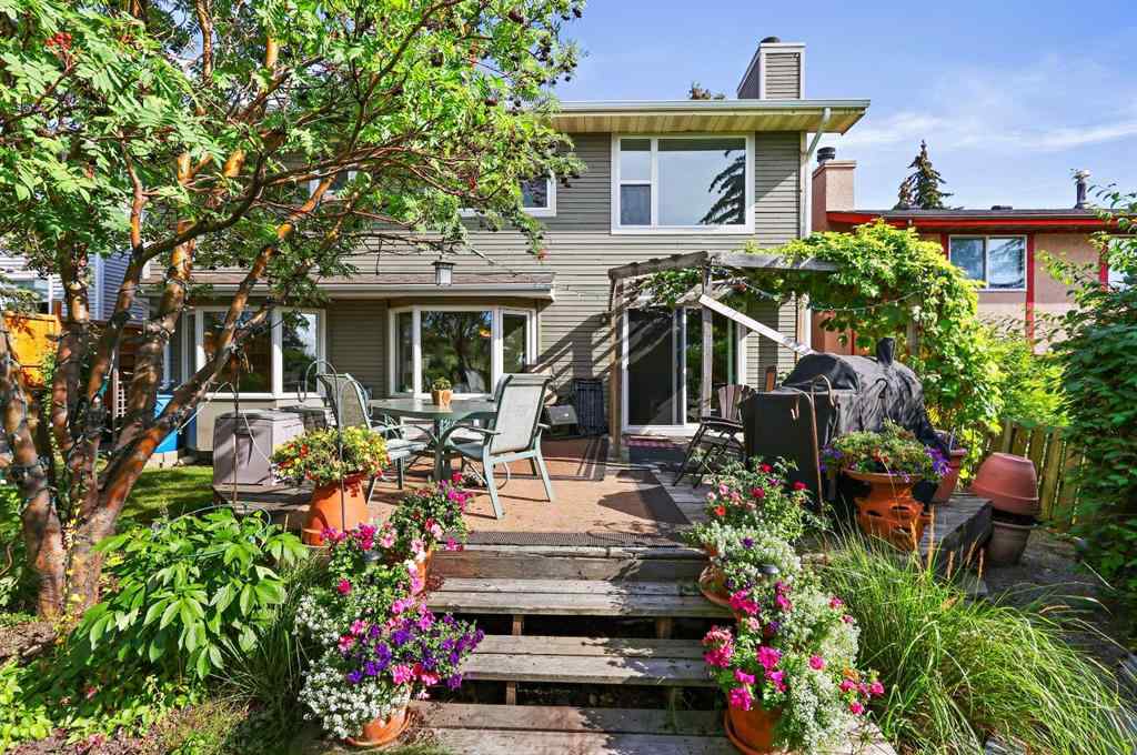 MLS® A2268576 - 100 Hawkfield Crescent NW in Hawkwood Calgary, Residential