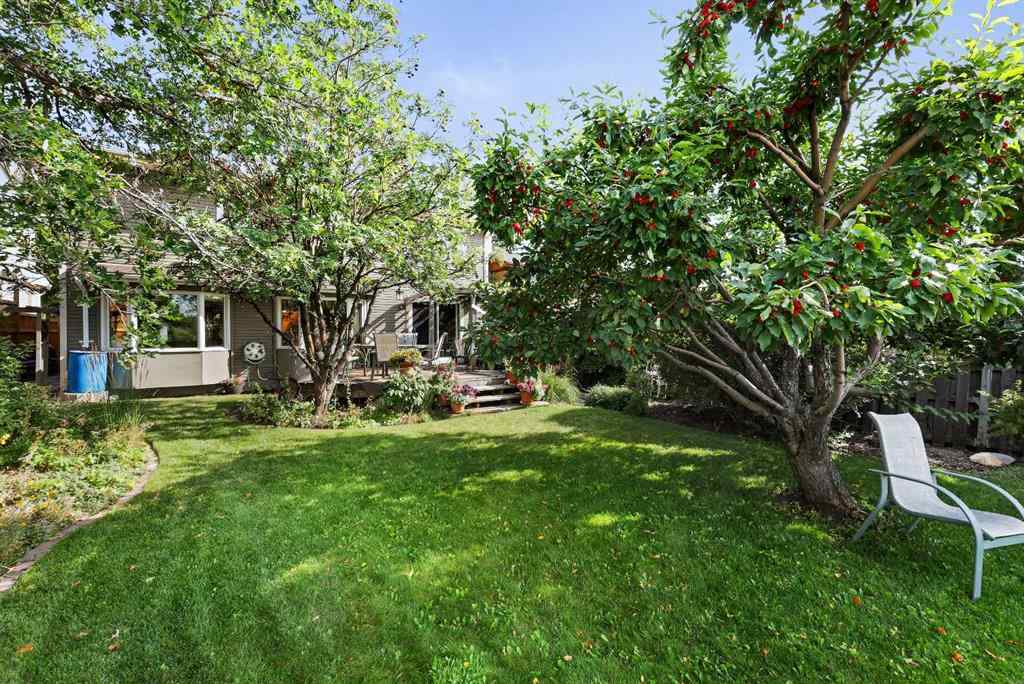 MLS® A2268576 - 100 Hawkfield Crescent NW in Hawkwood Calgary, Residential