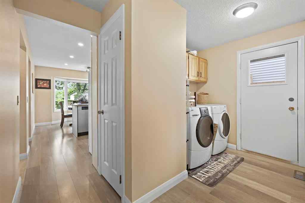 MLS® A2268576 - 100 Hawkfield Crescent NW in Hawkwood Calgary, Residential