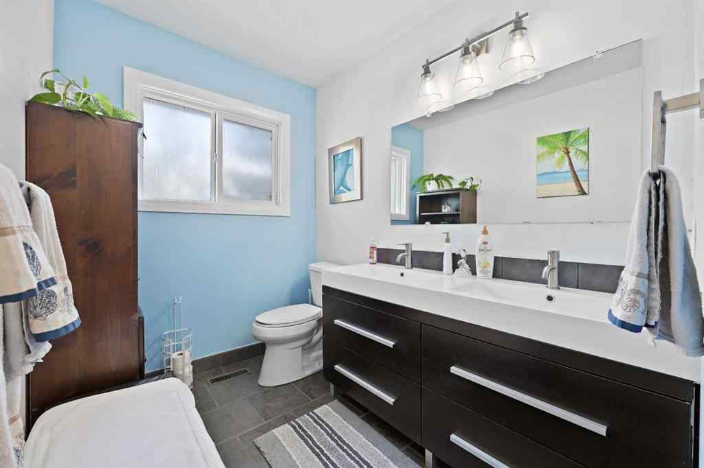 MLS® A2268576 - 100 Hawkfield Crescent NW in Hawkwood Calgary, Residential