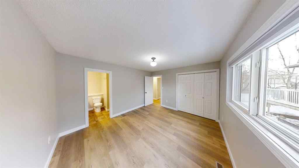 MLS® A2268577 - 9533 63 Avenue  in Country Club Estates Grande Prairie, Rental