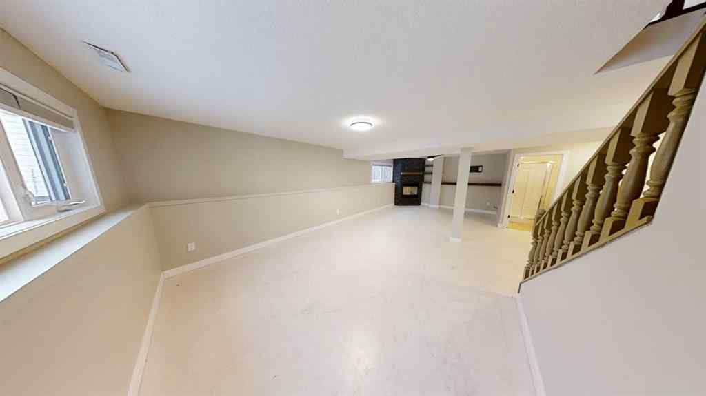 MLS® A2268577 - 9533 63 Avenue  in Country Club Estates Grande Prairie, Rental