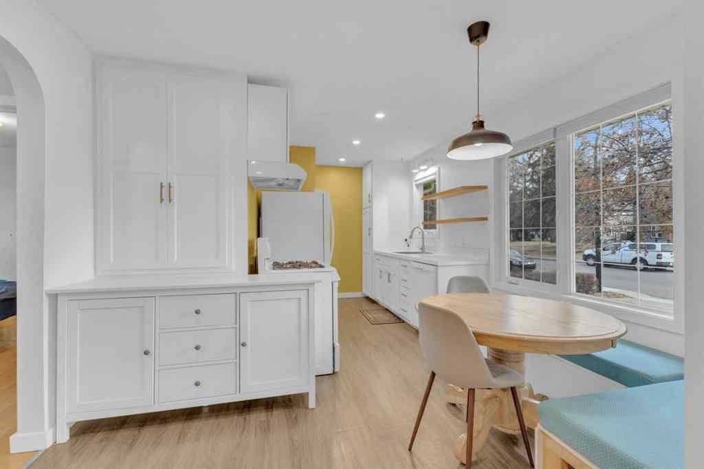 MLS&reg; # A2268585 - 5422 37 Street  in West Park Red Deer, Residential Open Houses