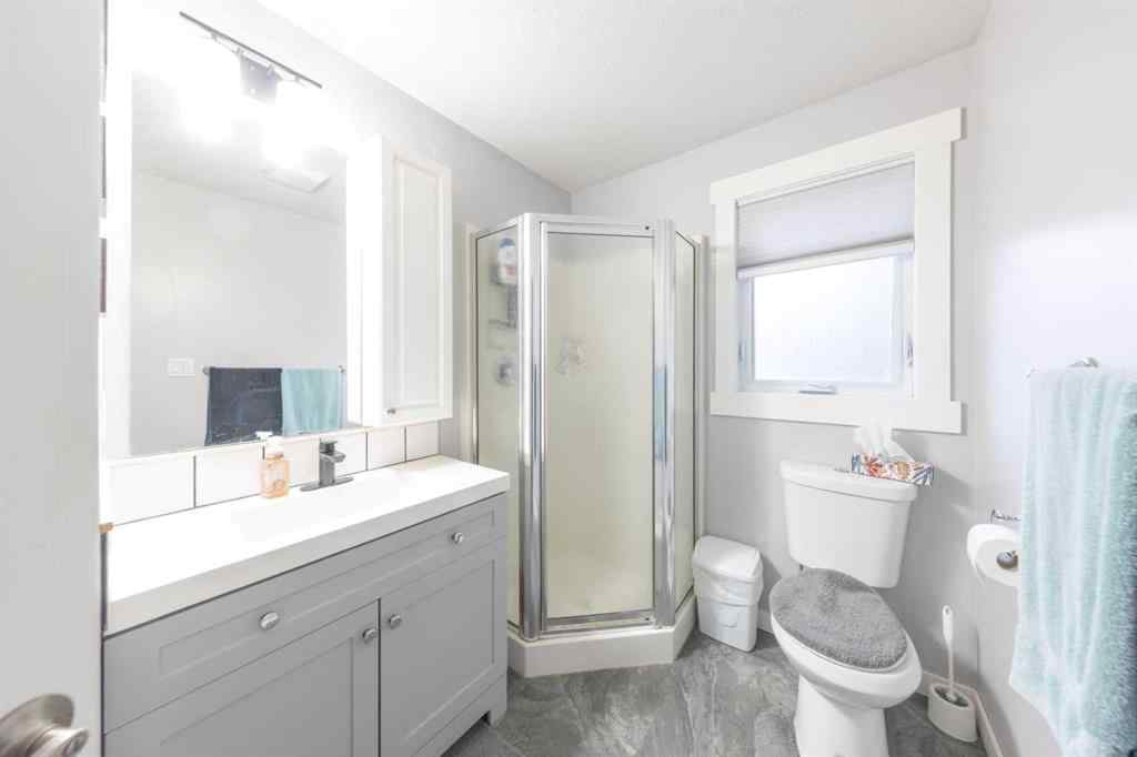 MLS&reg; # A2268586 - 3805 58 Avenue  in Southridge Lloydminster, Residential Open Houses