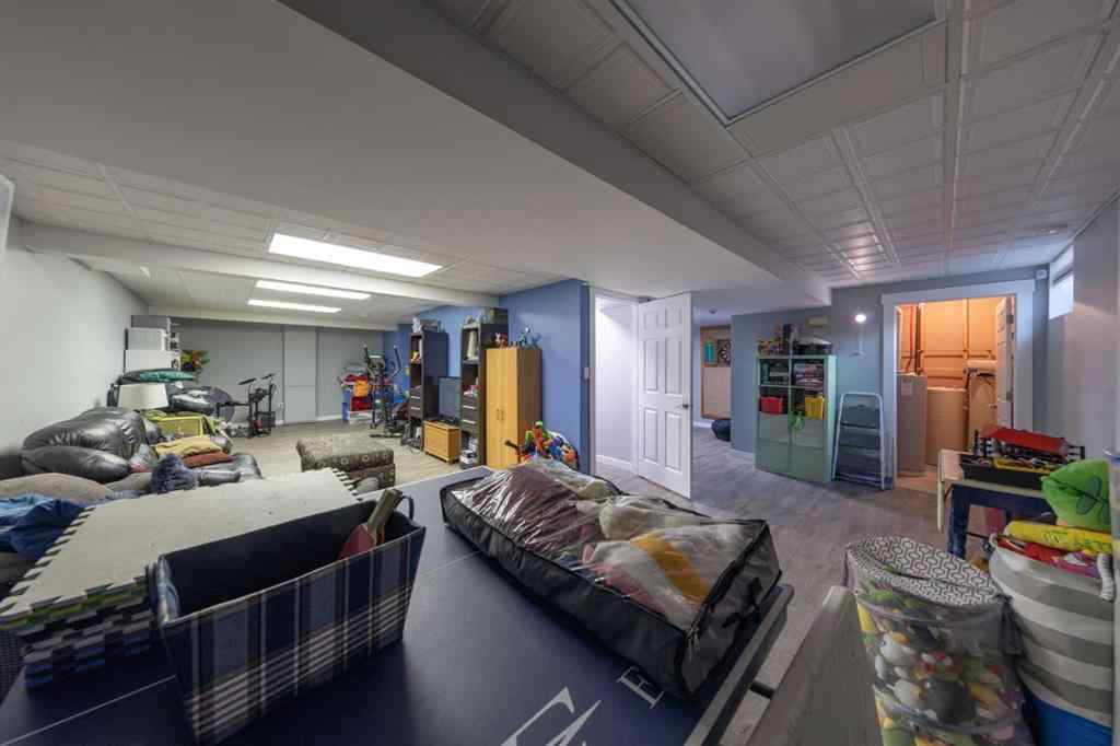 MLS&reg; # A2268586 - 3805 58 Avenue  in Southridge Lloydminster, Residential Open Houses