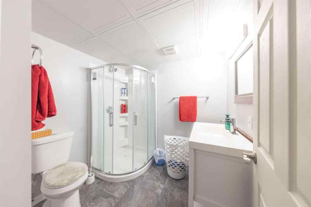 MLS&reg; # A2268586 - 3805 58 Avenue  in Southridge Lloydminster, Residential Open Houses