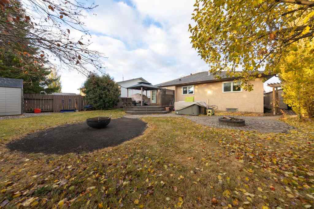 MLS&reg; # A2268586 - 3805 58 Avenue  in Southridge Lloydminster, Residential Open Houses