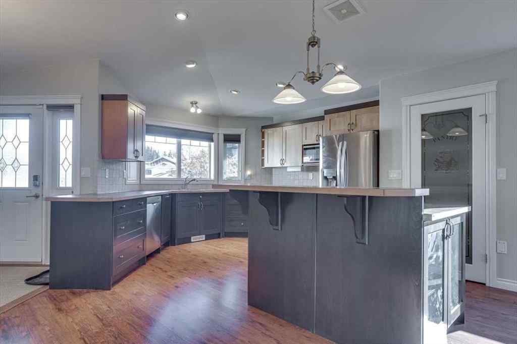 MLS&reg; # A2268589 - 4206 41 Street Close  in Riverside Ponoka, Residential Open Houses