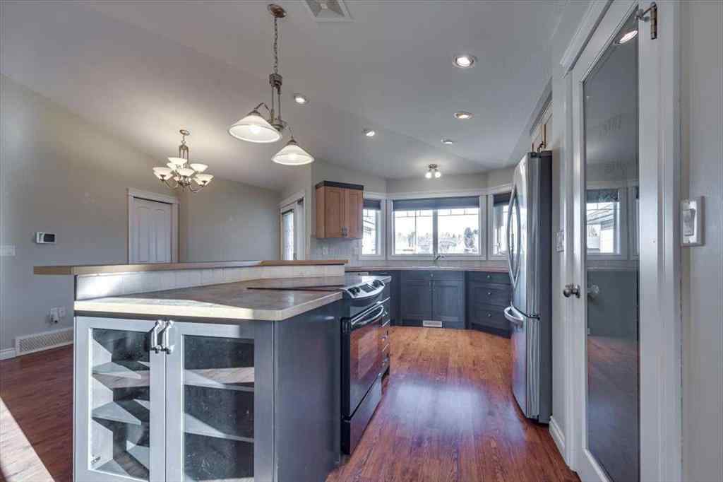 MLS&reg; # A2268589 - 4206 41 Street Close  in Riverside Ponoka, Residential Open Houses