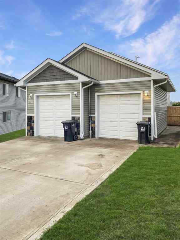 MLS® A2268593 - Unit #B 9717 112 Avenue  in N/A Clairmont, Rental