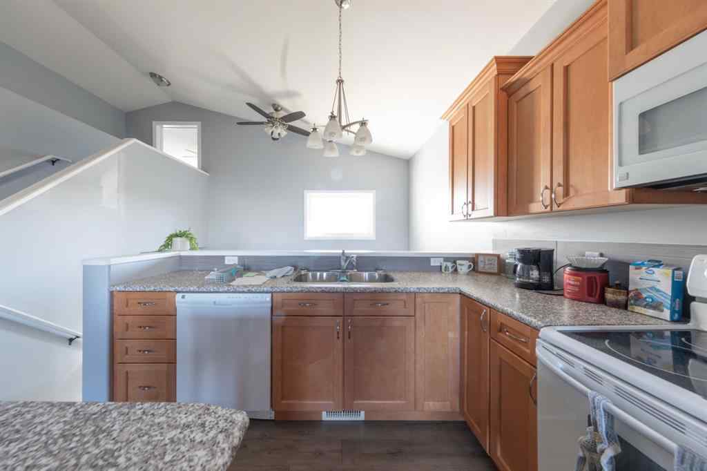 MLS&reg; # A2268594 - 3908 41A Avenue  in Larsen Grove Lloydminster, Residential Open Houses