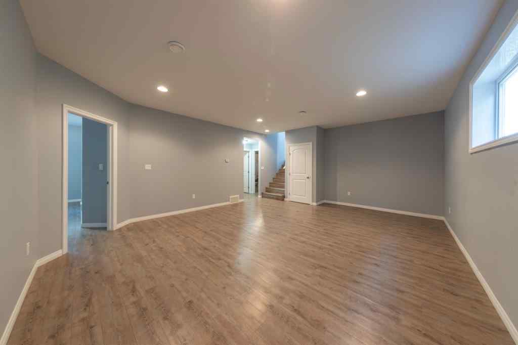 MLS&reg; # A2268594 - 3908 41A Avenue  in Larsen Grove Lloydminster, Residential Open Houses