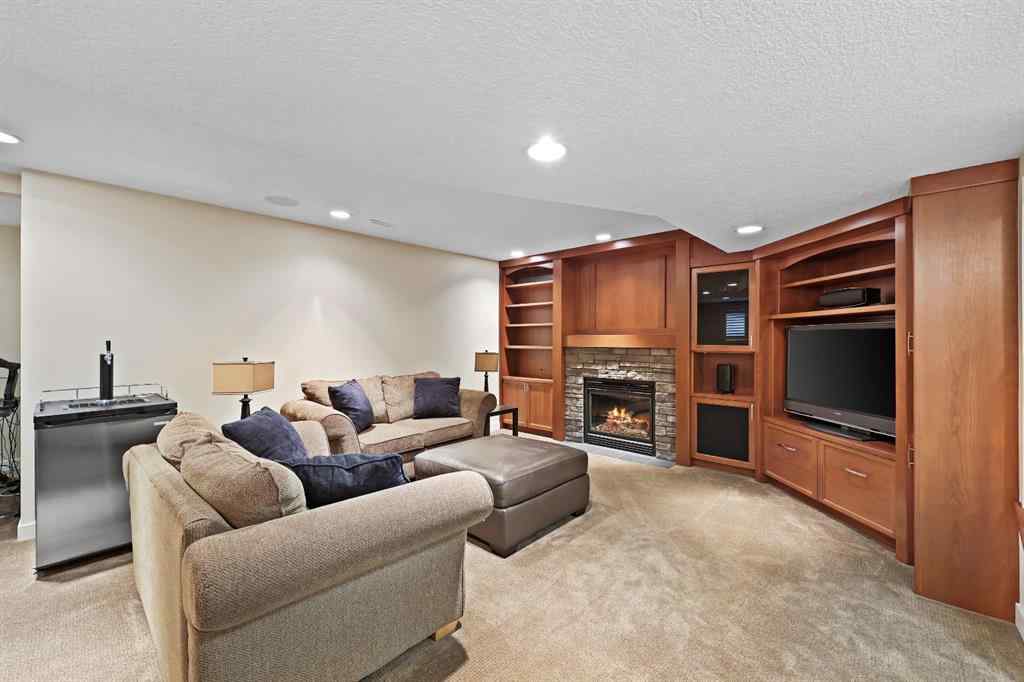 MLS® A2268596 - 103 Elgin Estates Hill SE in McKenzie Towne Calgary, Residential