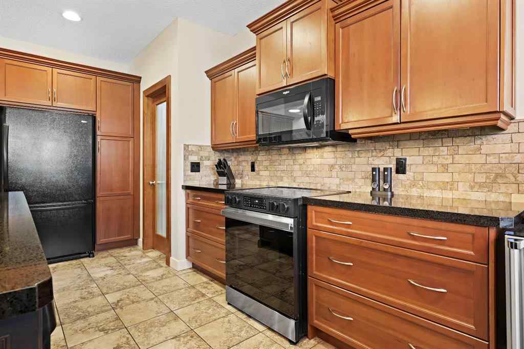 MLS® A2268596 - 103 Elgin Estates Hill SE in McKenzie Towne Calgary, Residential