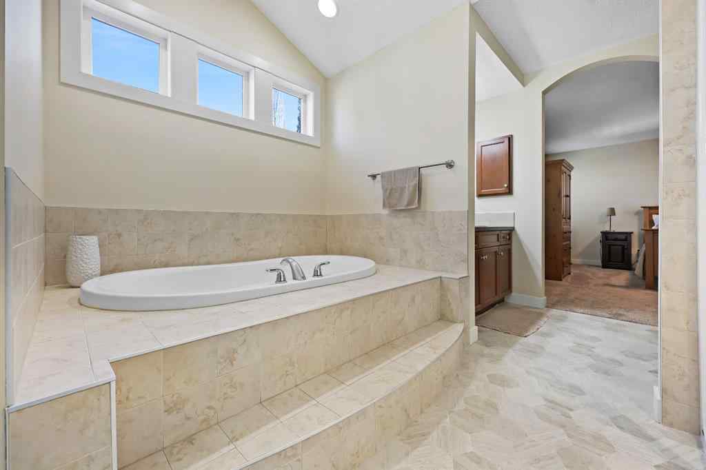 MLS® A2268596 - 103 Elgin Estates Hill SE in McKenzie Towne Calgary, Residential