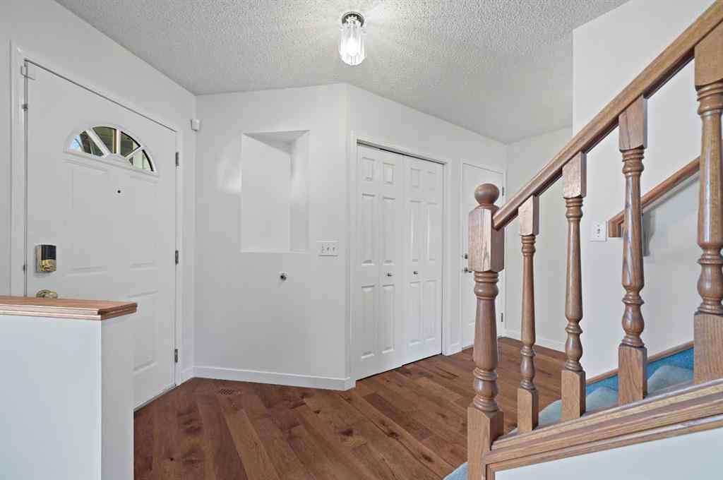 MLS® A2268608 - 182 Coventry Close NE in Coventry Hills Calgary, Residential