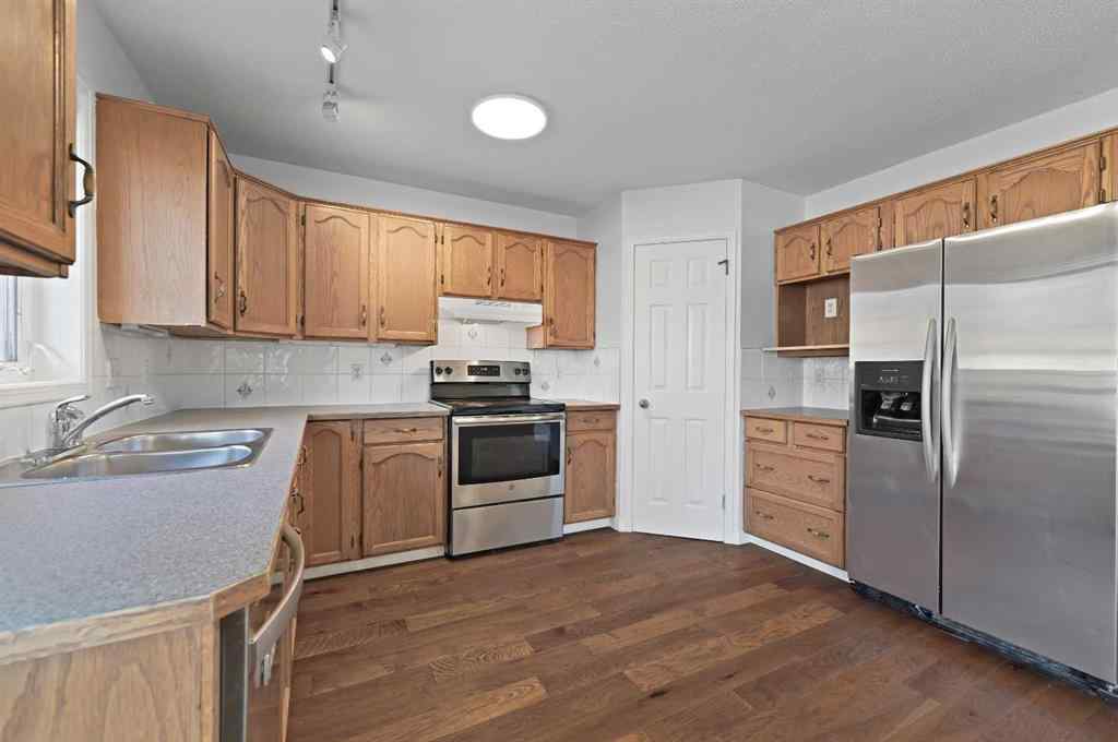 MLS® A2268608 - 182 Coventry Close NE in Coventry Hills Calgary, Residential