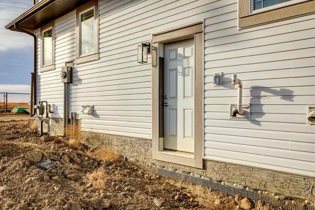 MLS&reg; # A2268612 - 303 Dawson Dock Way  in Dawson\'s Landing Chestermere, Residential Open Houses