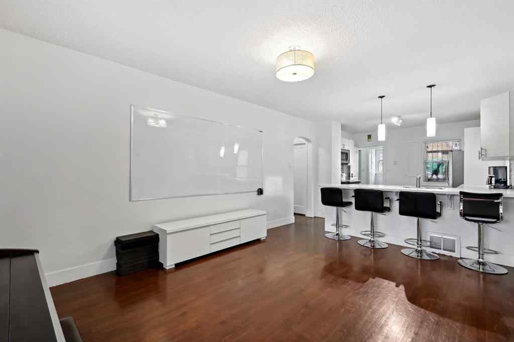 MLS® A2268621 - 230 8A Street NE in Bridgeland/Riverside Calgary, Residential