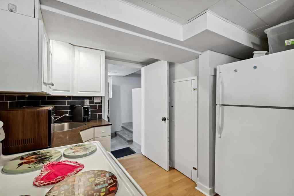 MLS® A2268621 - 230 8A Street NE in Bridgeland/Riverside Calgary, Residential