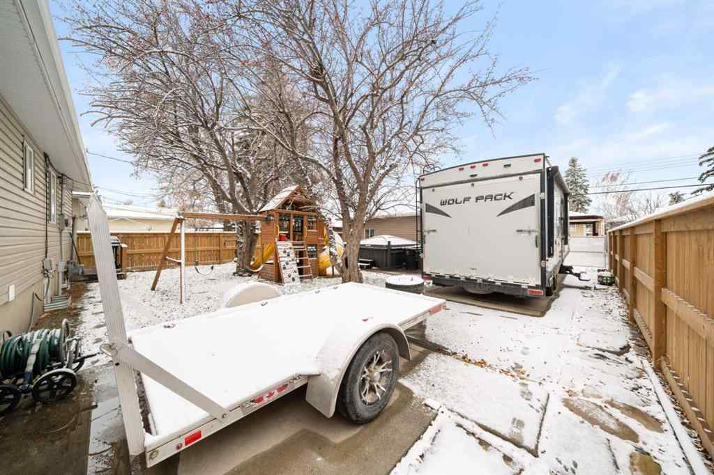 MLS® # A2268623 - 2219 41 Street SE in Forest Lawn Calgary, Residential Open Houses