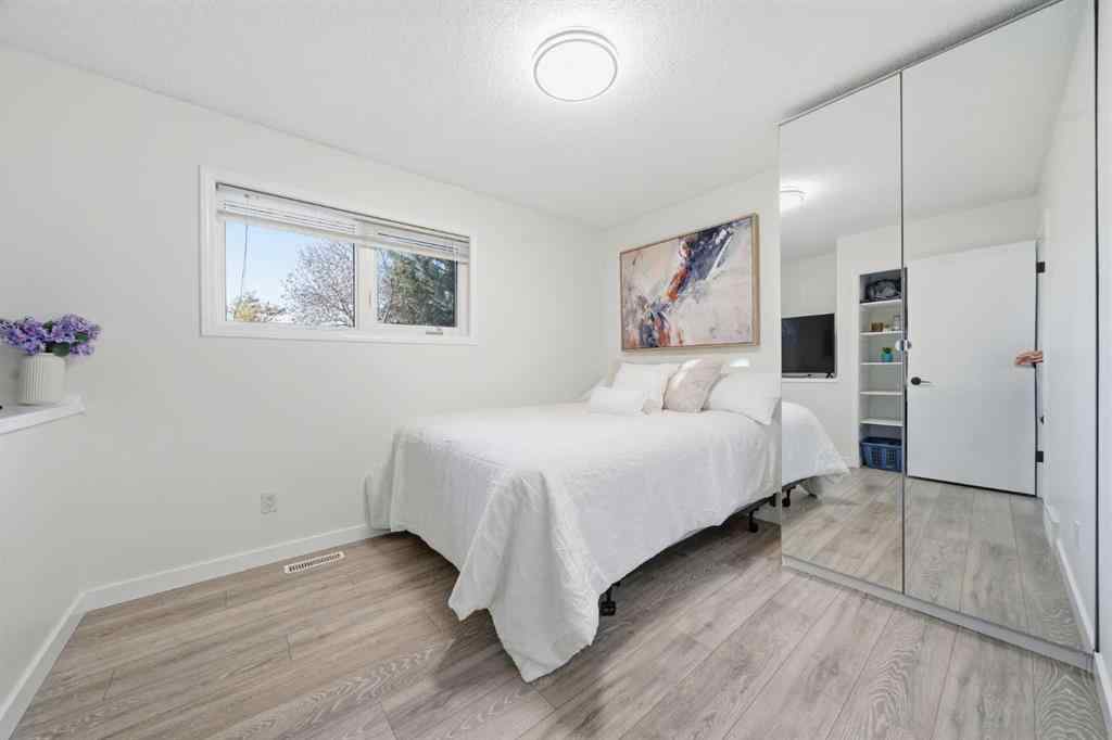 MLS® A2268625 - 67 Lake Sylvan Close SE in Bonavista Downs Calgary, Residential