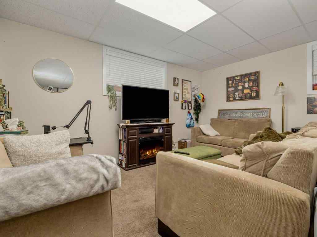 MLS&reg; # A2268627 - 359 Caledonia Boulevard W in The Crossings Lethbridge, Residential Open Houses