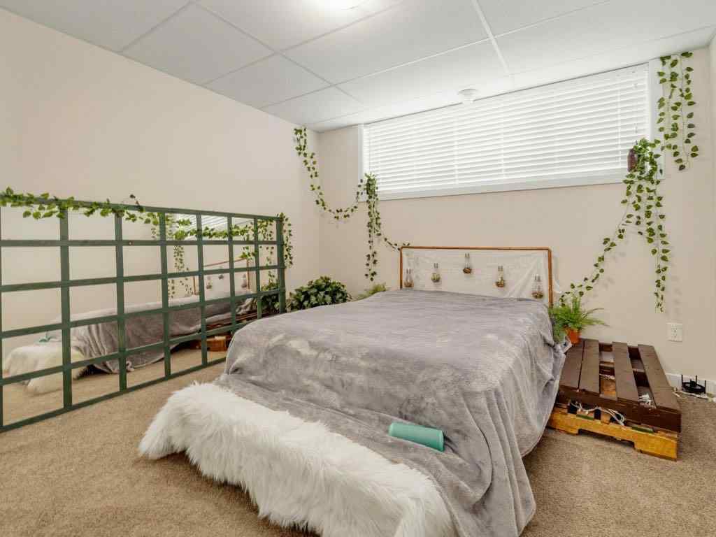 MLS&reg; # A2268627 - 359 Caledonia Boulevard W in The Crossings Lethbridge, Residential Open Houses