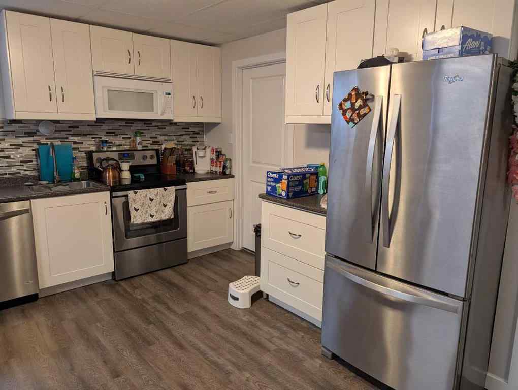 MLS® A2268627 - 359 Caledonia Boulevard W in The Crossings Lethbridge, Residential