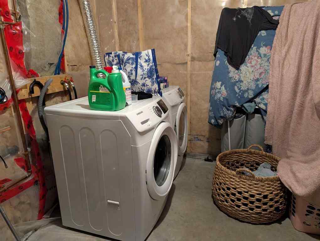 MLS® A2268627 - 359 Caledonia Boulevard W in The Crossings Lethbridge, Residential