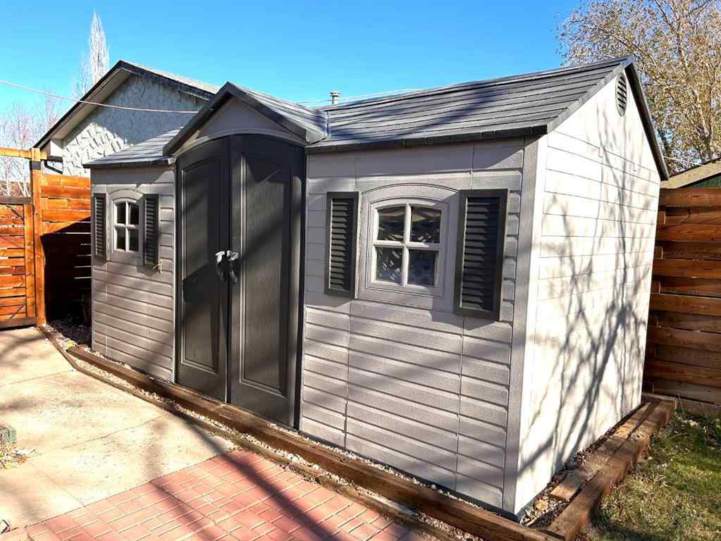 MLS® A2268628 - 11 Lake Newell Crescent E in Lakewood Brooks, Residential