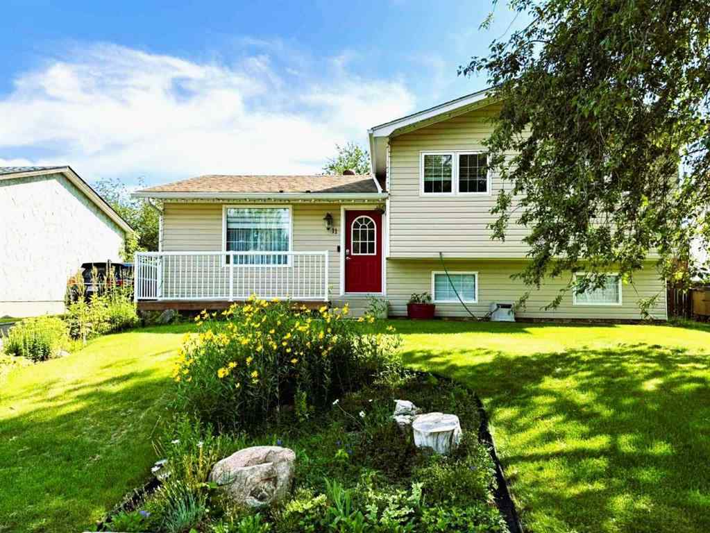 MLS® A2268628 - 11 Lake Newell Crescent E in Lakewood Brooks, Residential