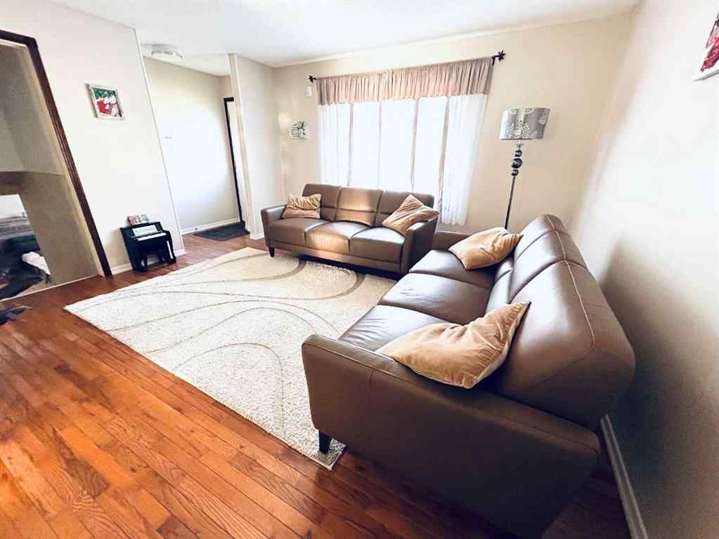 MLS® A2268628 - 11 Lake Newell Crescent E in Lakewood Brooks, Residential