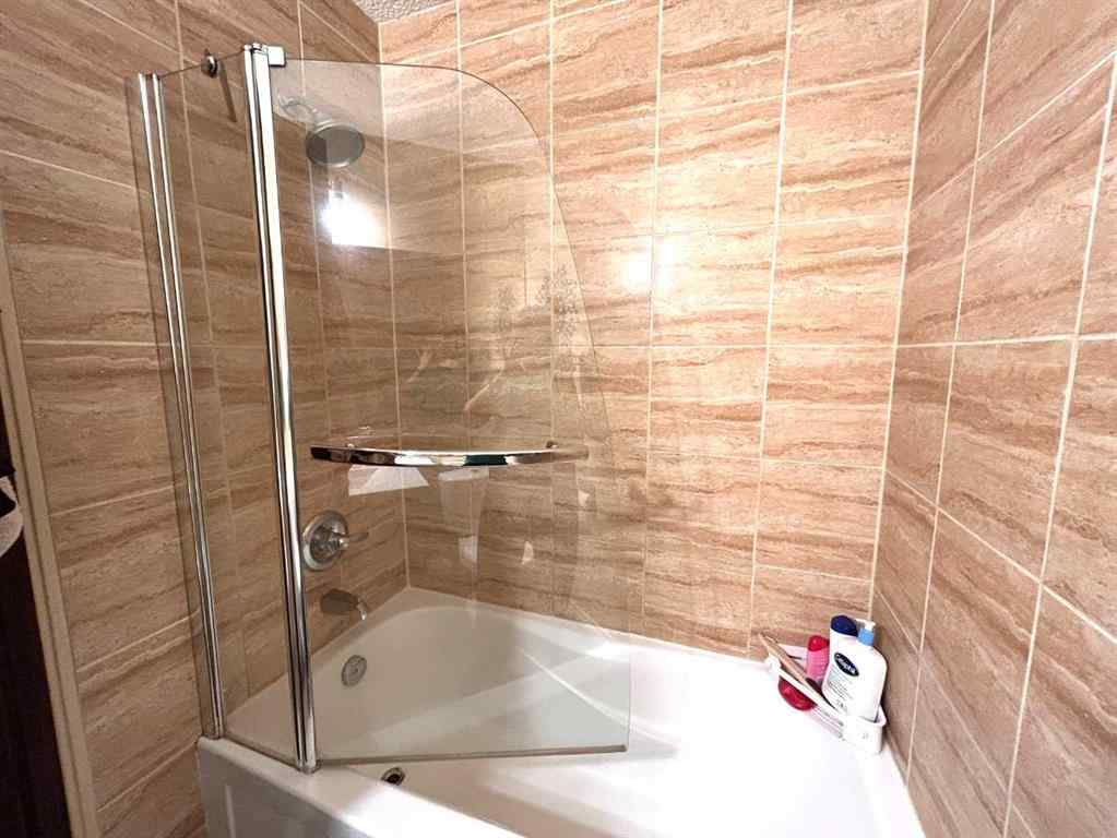 MLS® A2268628 - 11 Lake Newell Crescent E in Lakewood Brooks, Residential